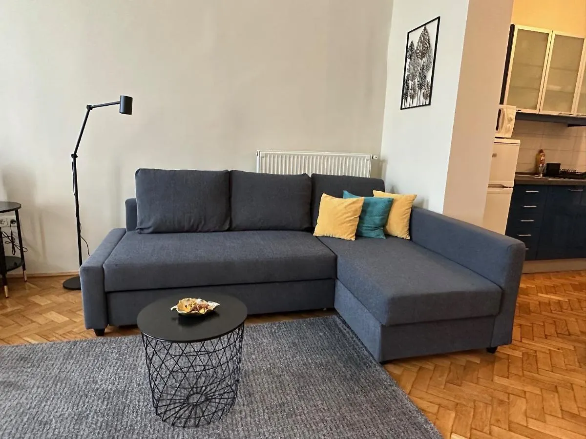 Orangehomes Peaceful Apartment Next To Central Market Hall Budapest Hungary
