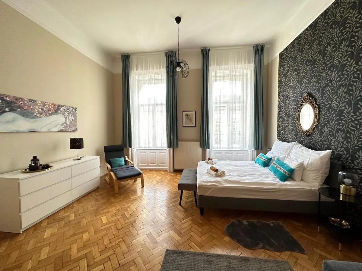 Orangehomes Peaceful Apartment Next To Central Market Hall 부다페스트